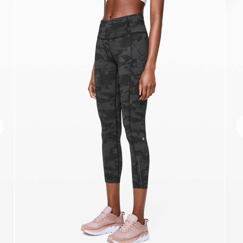 Fast and Free HR TIGHT 25” NWT